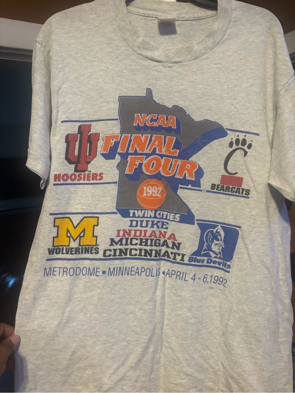 Fruit of the Loom Light Gray NCAA Final Four 1992 Graphic Tee
